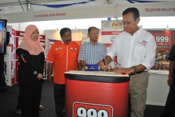 Read more about the article Promosi Kempen Kesedaran MERS 999 Sempena Perarakan Bot Terbesar Dunia, di Kemaman, Terengganu